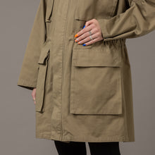 Load image into Gallery viewer, Mariana Parkas, Beige