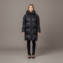 Load image into Gallery viewer, Berit Long Down Jacket, Black