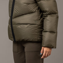 Load image into Gallery viewer, Frida Down Jacket, Green