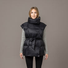 Load image into Gallery viewer, Josefin Down Vest, Black
